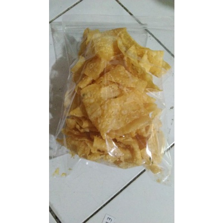kerupuk pangsit
