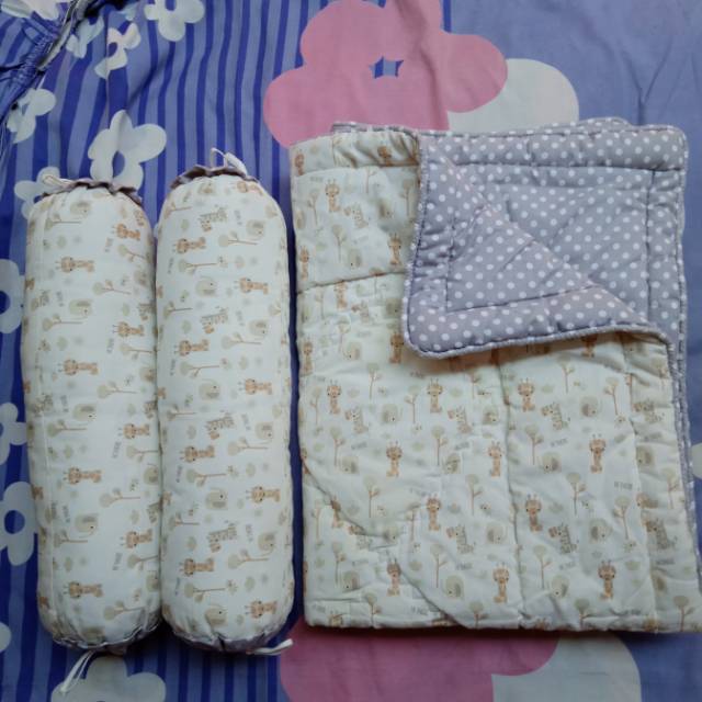 SOLD INSTAGRAM Preloved bedcover bayi