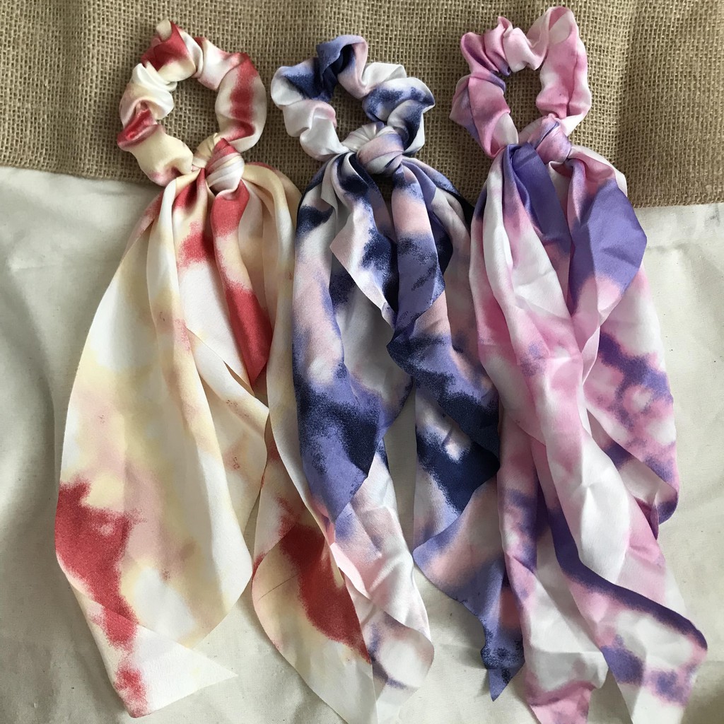 scrunchie tie dye satin