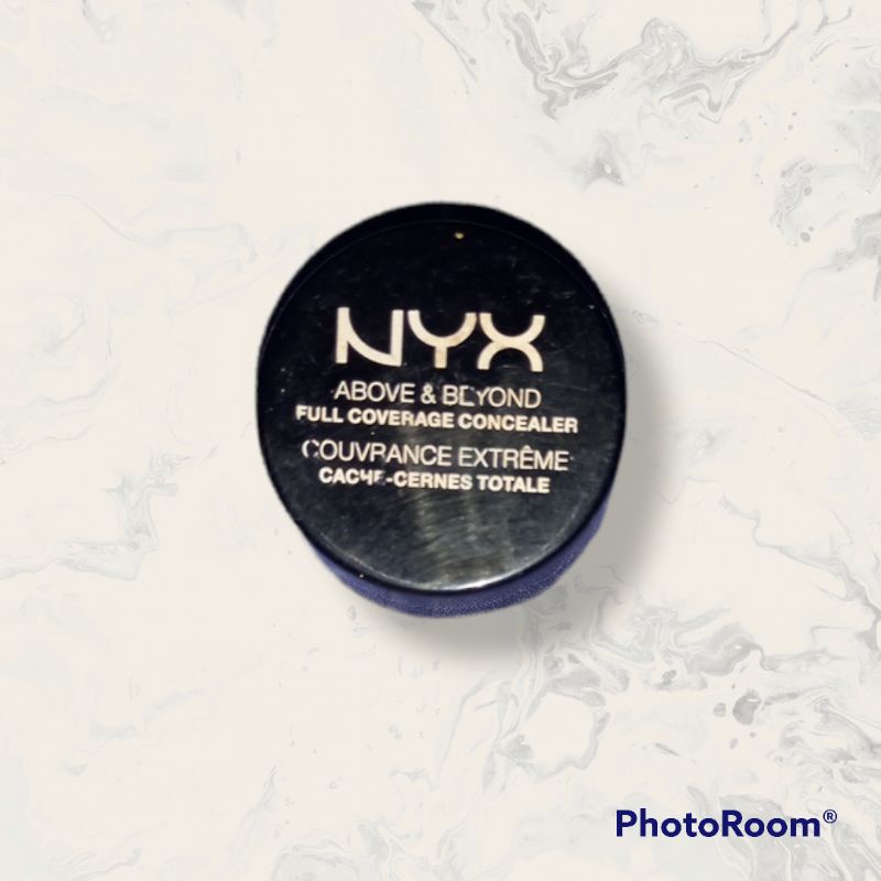 NYX ABOVE & BEYOND CONCEALER JAR