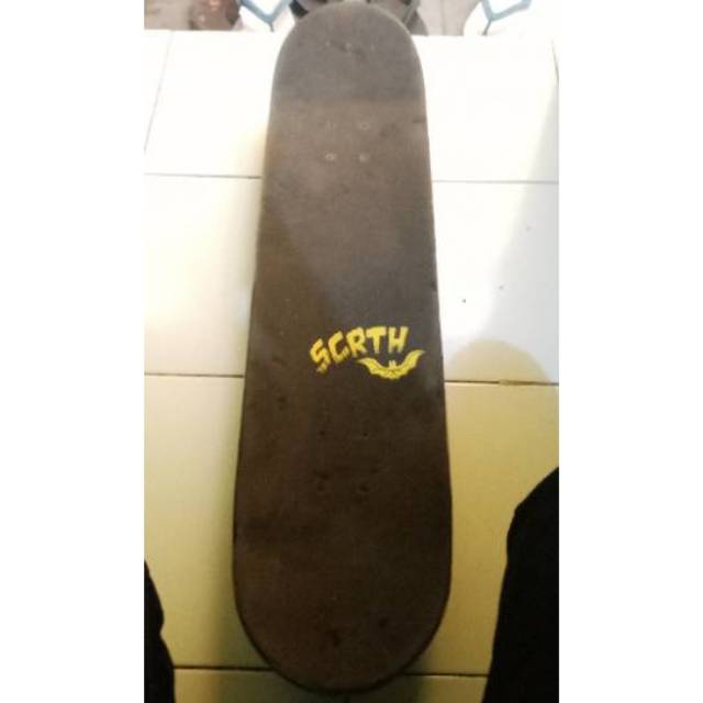 SCRATCH SKATEBOARS SET