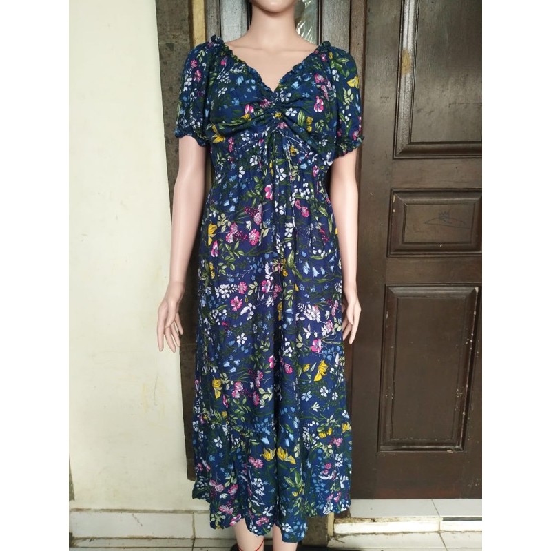 DRESS SERUT