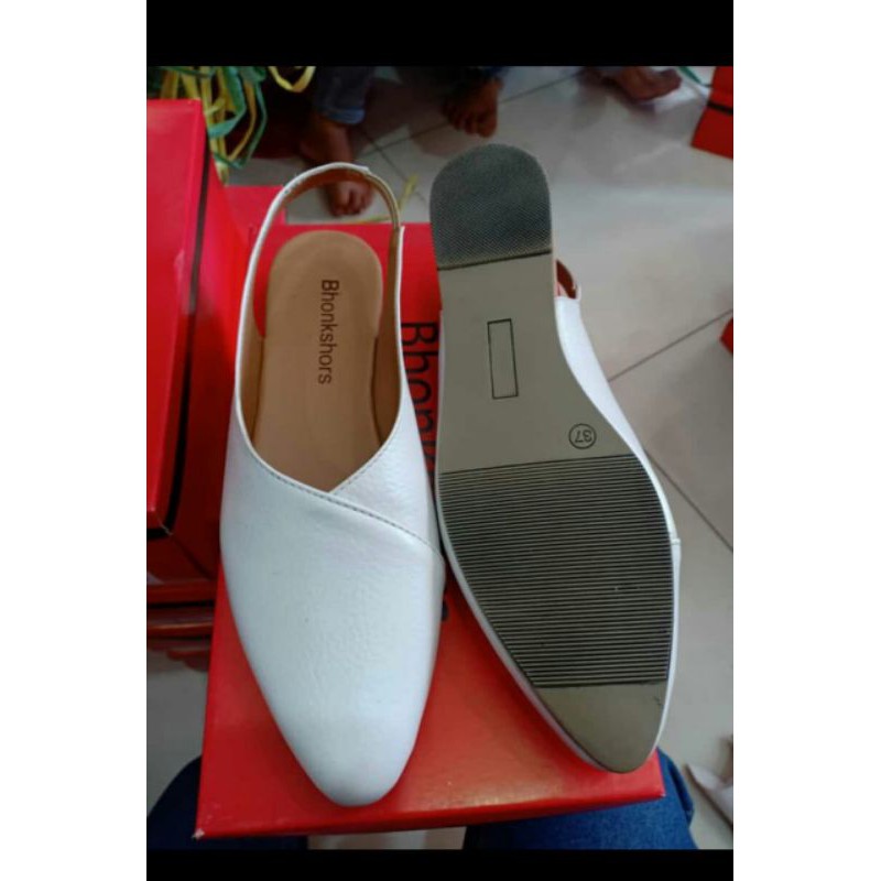 sepatu wanita