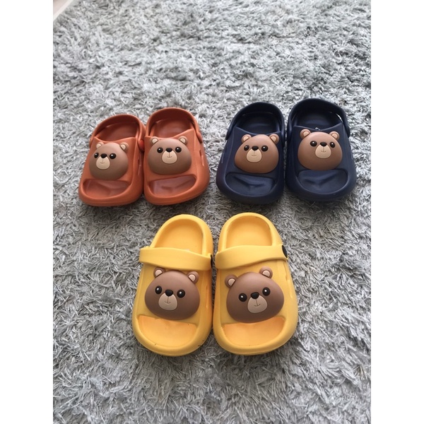 Sandal / Sepatu anak