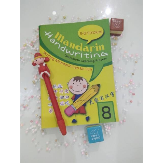 Buku Mandarin Handwriting 8