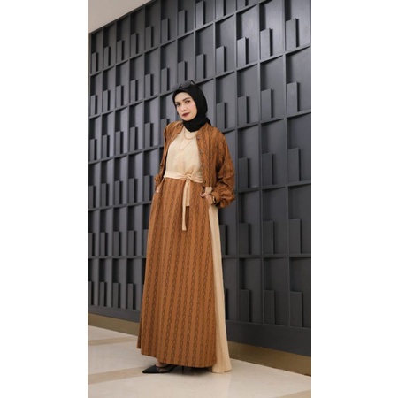Nayla set long outer by DCL