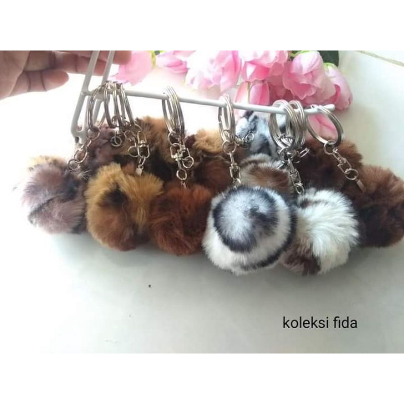gantungan kunci