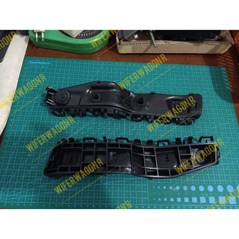 holder bumper belakang splash