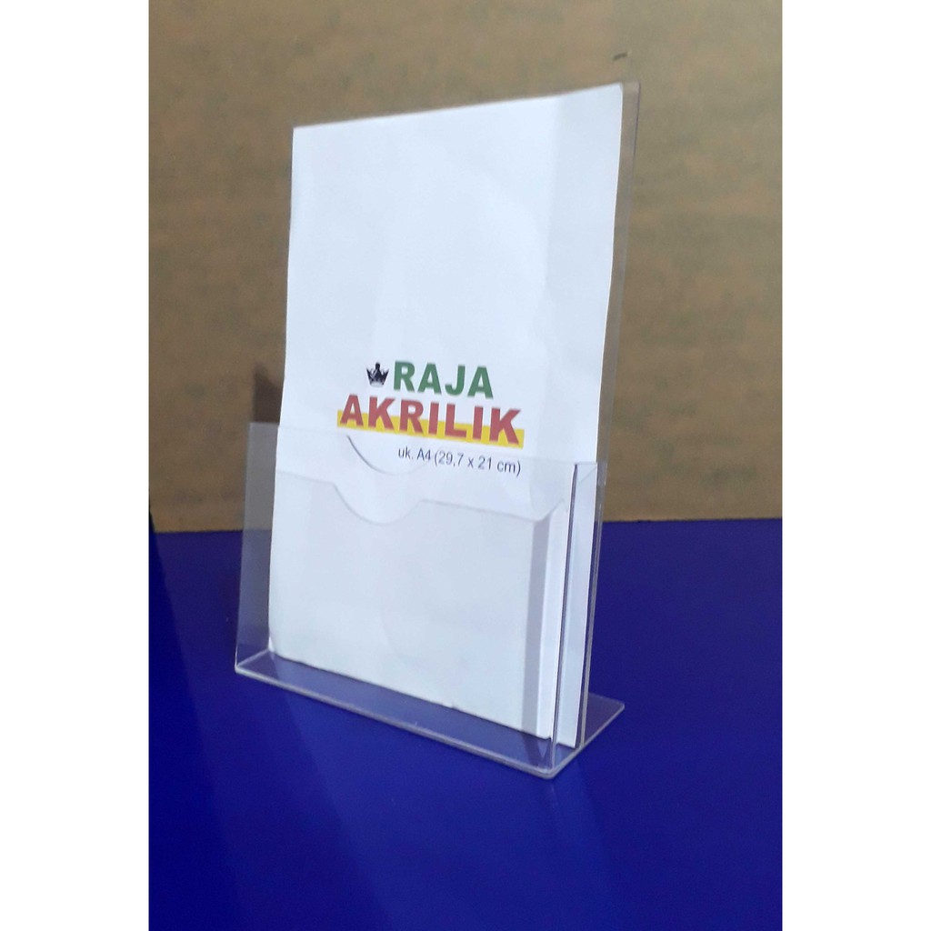 Acrylic Tempat Brosur A4