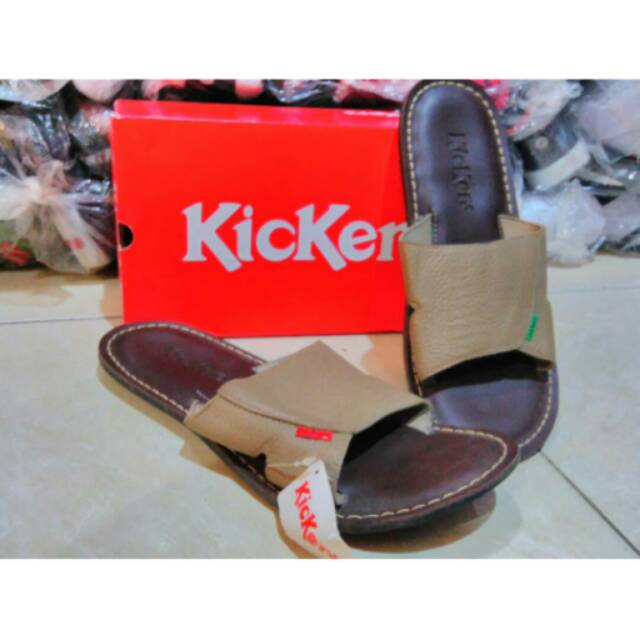 Sendal kickers cowok 39-43