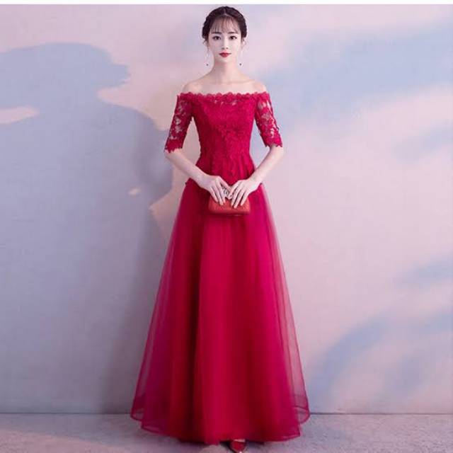 Gaun import