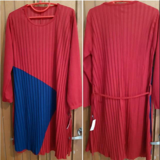 Tunik plisket