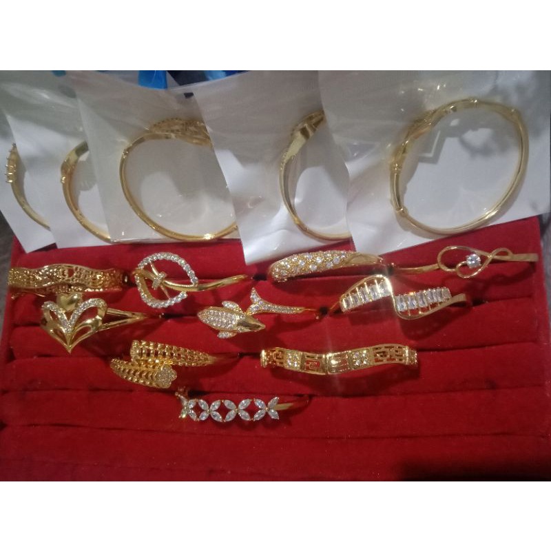 Gelang kolong.