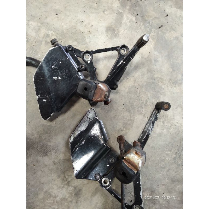 fotstep honda cbr400
