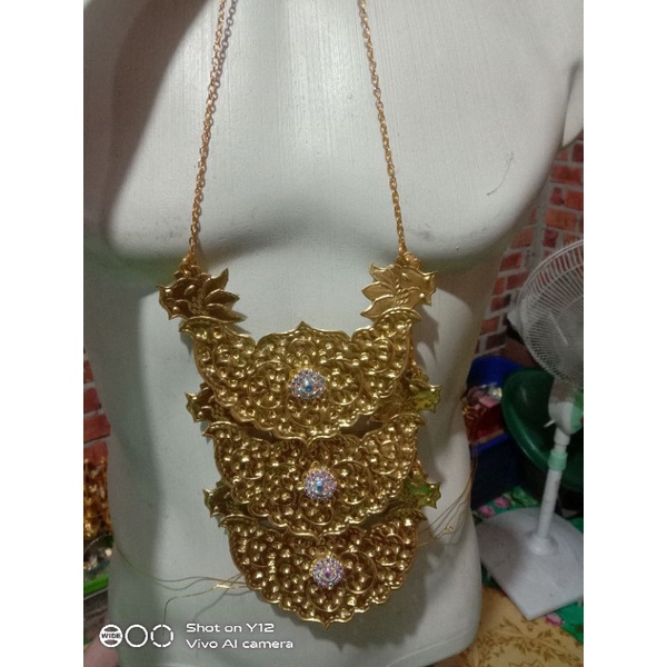 kalung tari