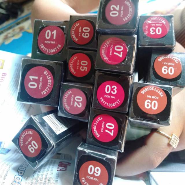 Moreskin lip matte