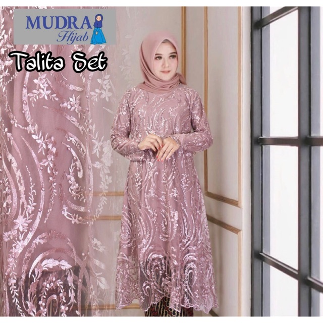 Talita kebaya set