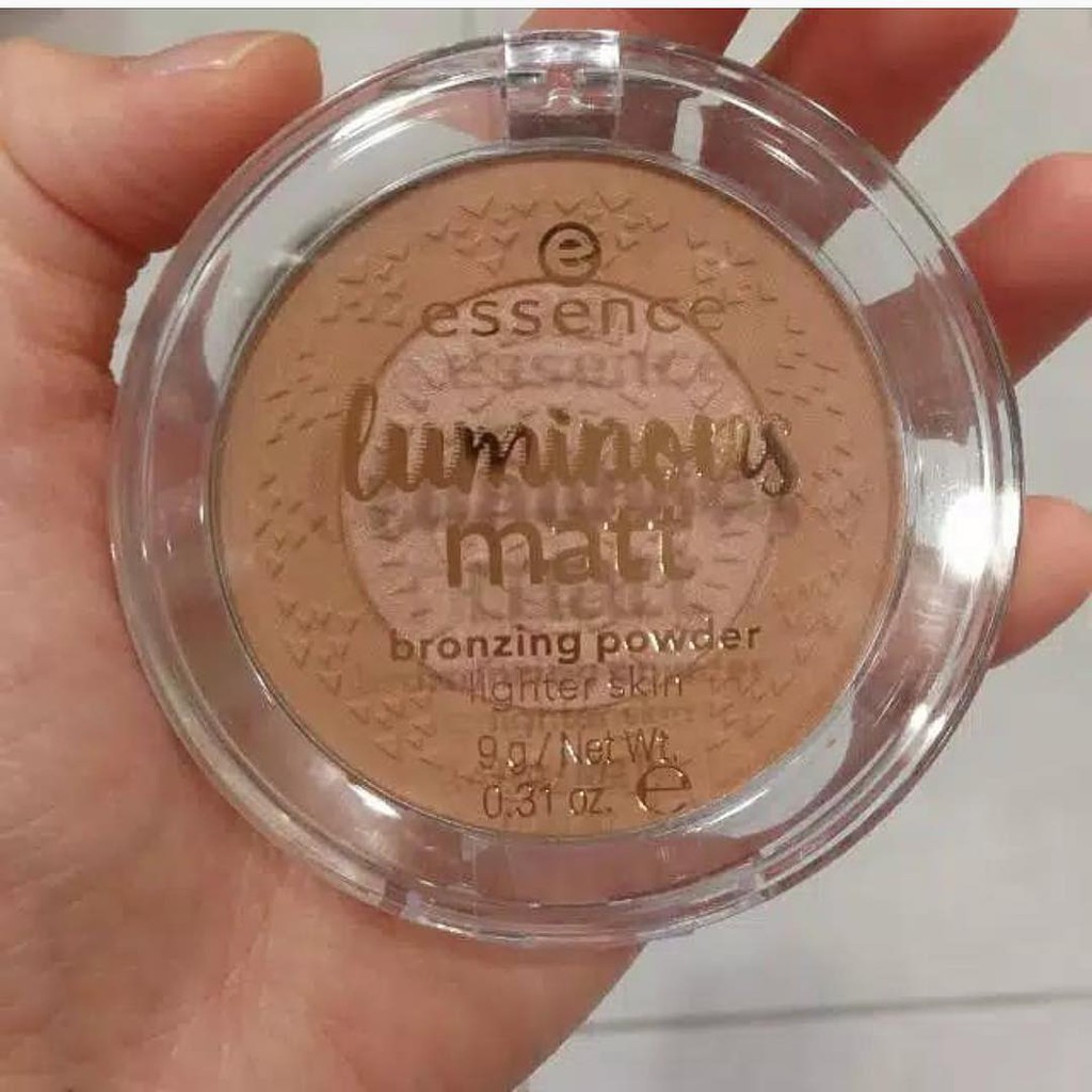 Essence luminous Matt bronzing powder