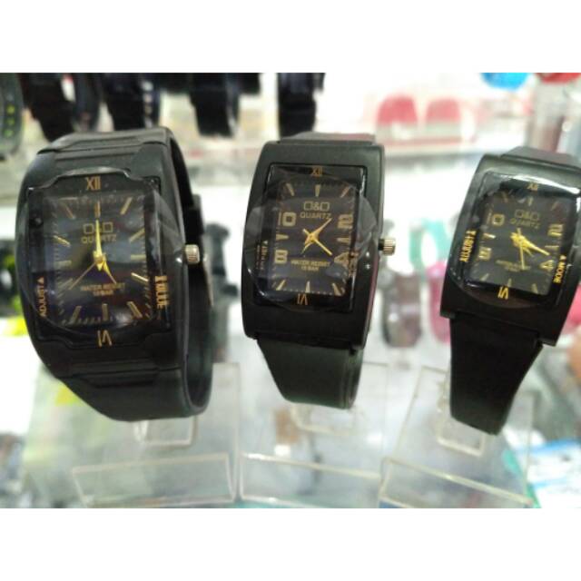 Jam tangan O&O triple