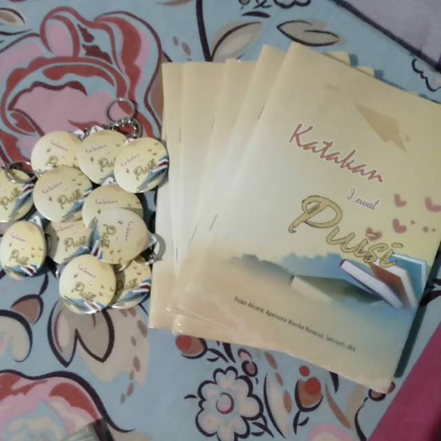 Katakan Lewat Puisi
