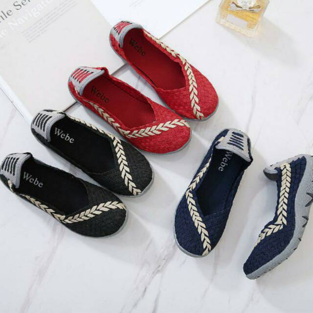 SEPATU WEBE 2205