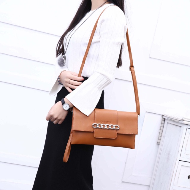 Clutch given Seri : H027