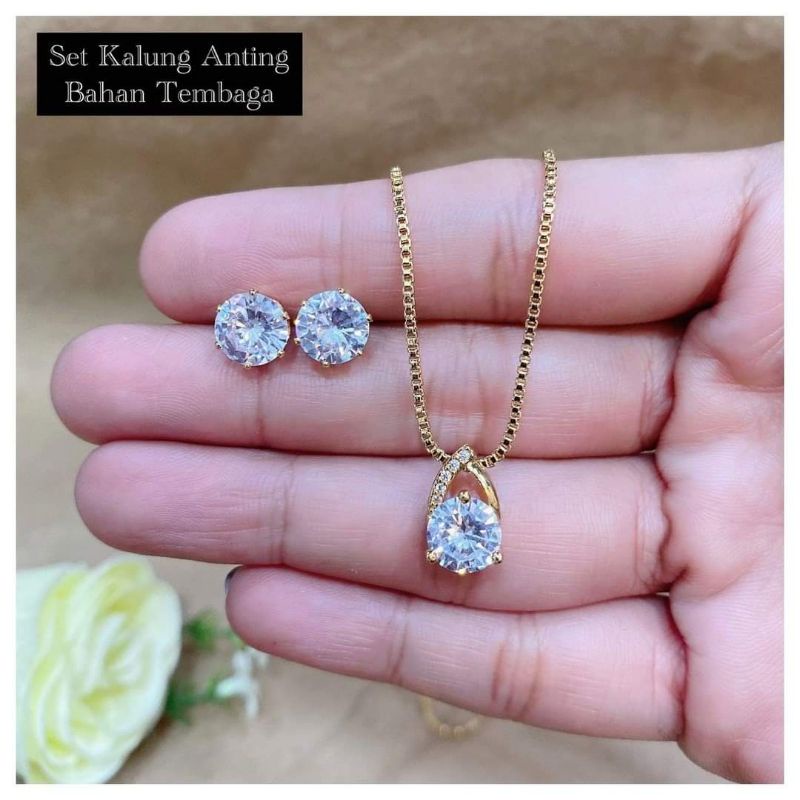 SET PERHIASAN Y01