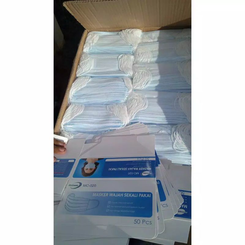MASKER EARLOOP 50PC/1PACK