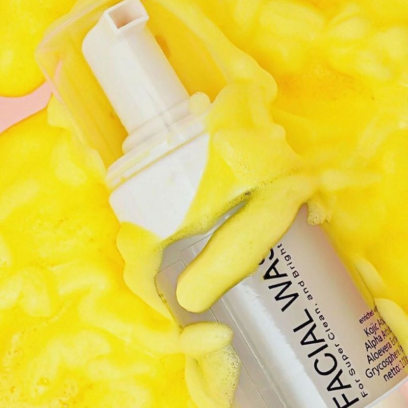 facial wash by Ms Glow