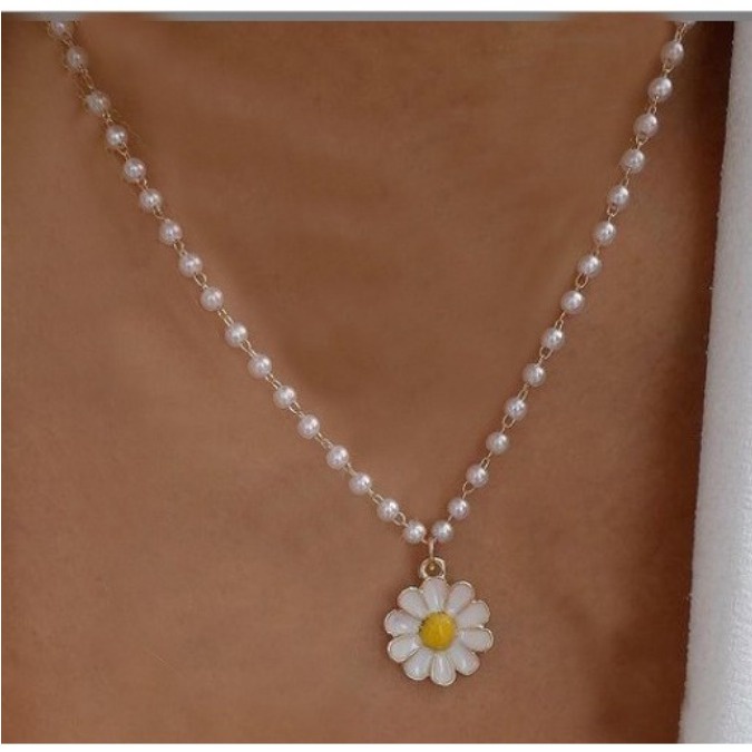 Alice - Kalung mutiara bunga