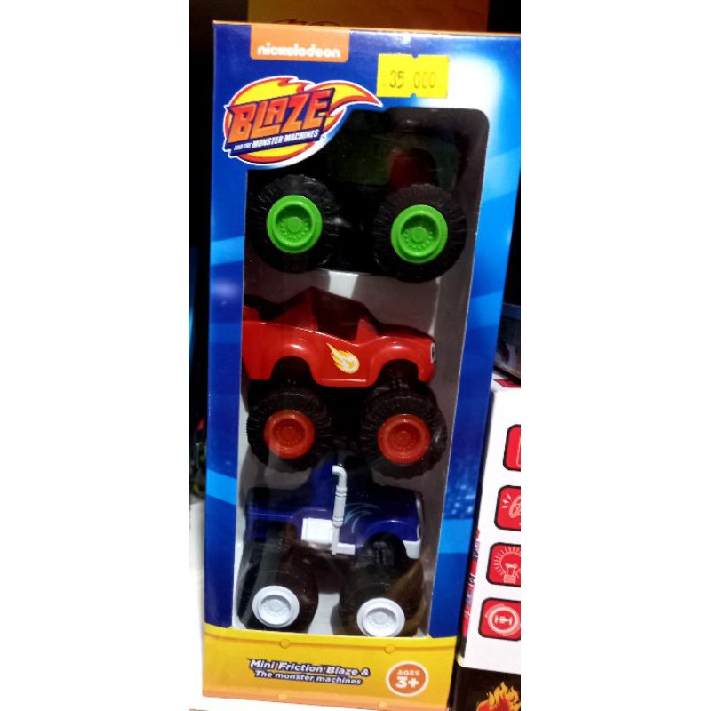 mainan mobil jeep