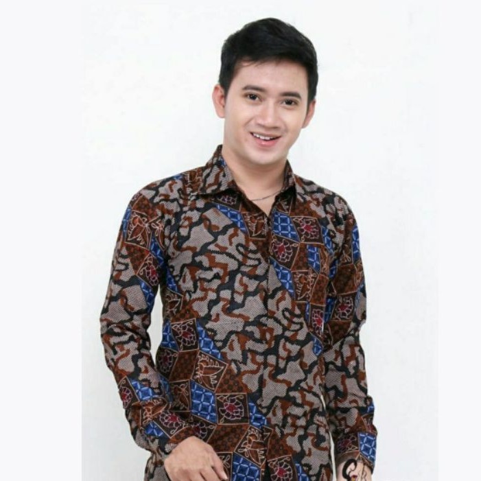 Batik Pria Lengan Panjang