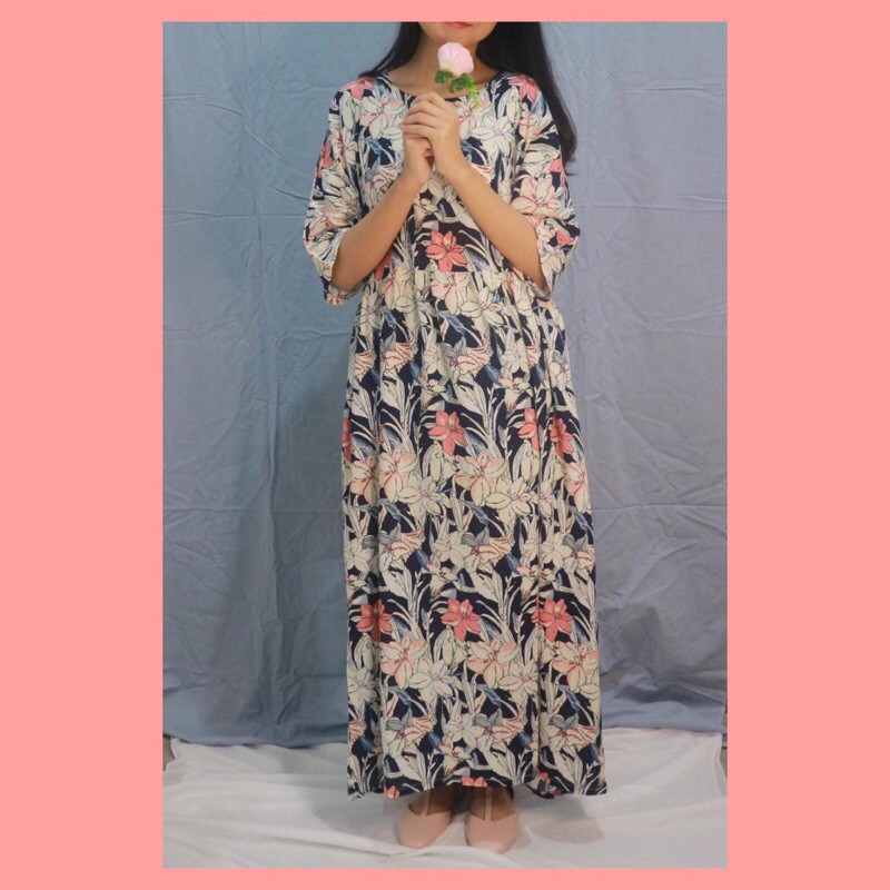 MAXY DRESS • Flower