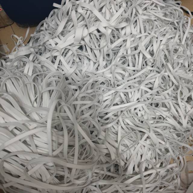 tali karet kolor