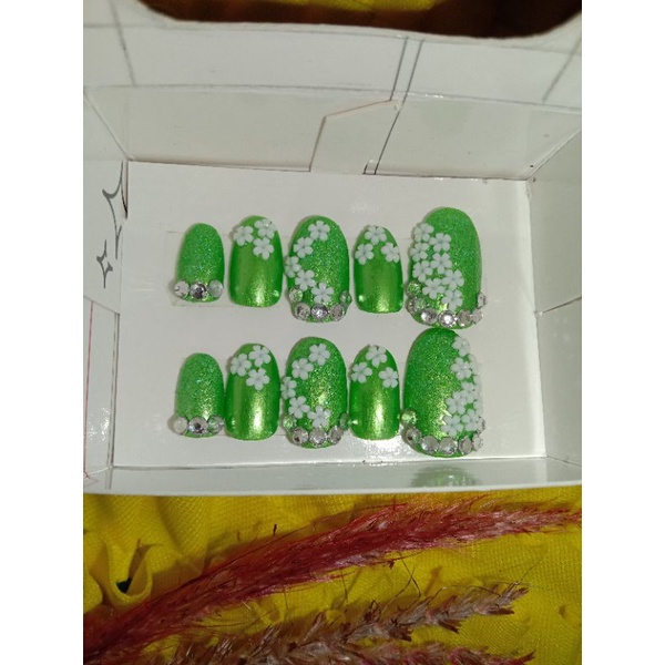 Kuku palsu