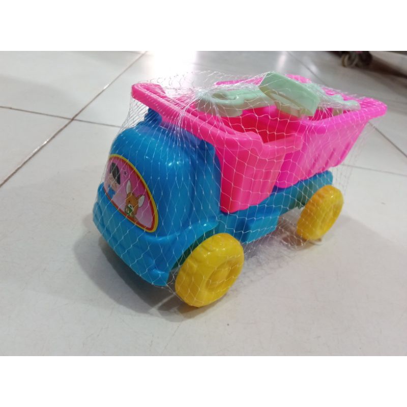 Mainan truk pasir mini