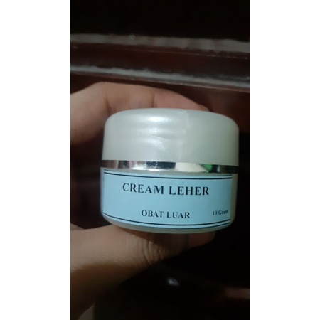 Krim pemutih leher