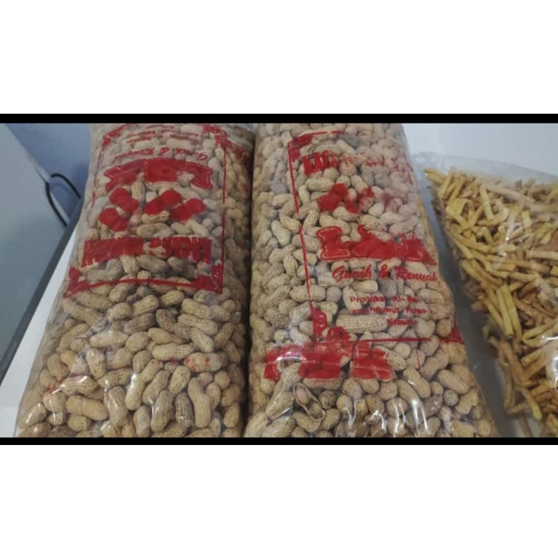 KACANG KULIT GORENG