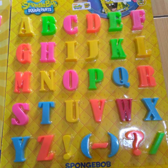 Mainan huruf anak