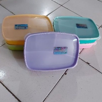 Lunchbox Numan 22cm
