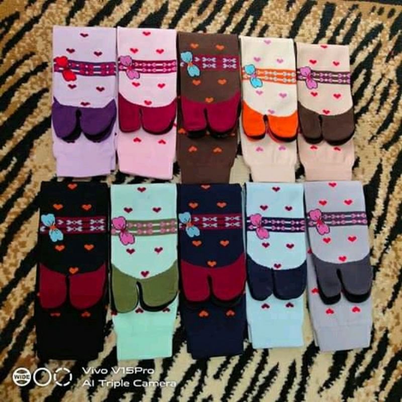 Kaos kaki Ready Jakarta