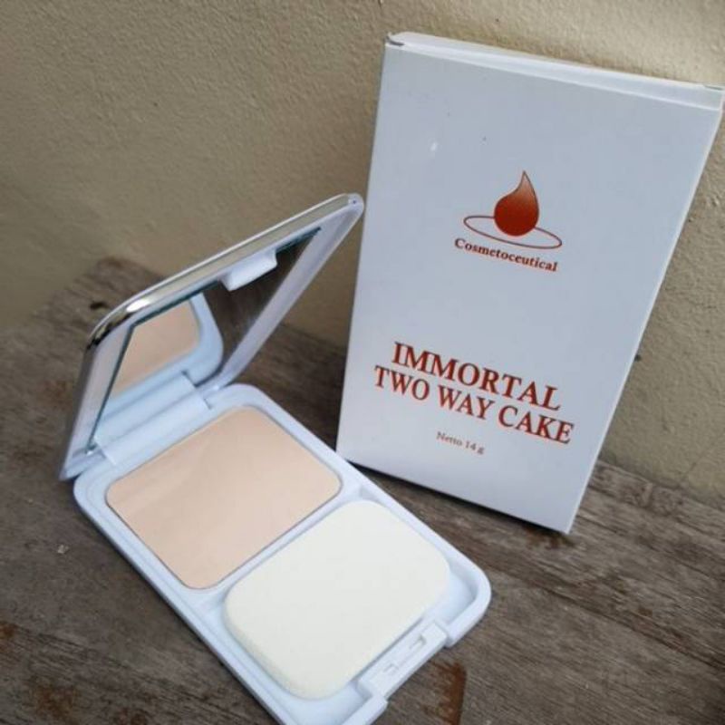 IMMORTAL TWO WAY CAKE