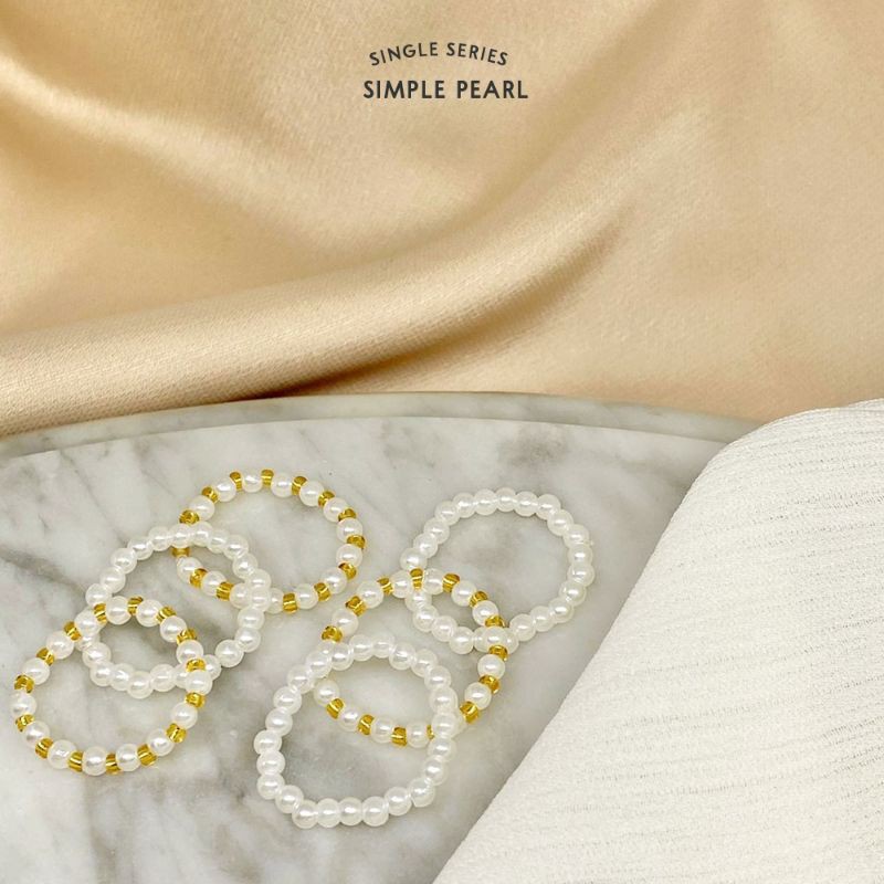 Simple Pearl (Single Ring)