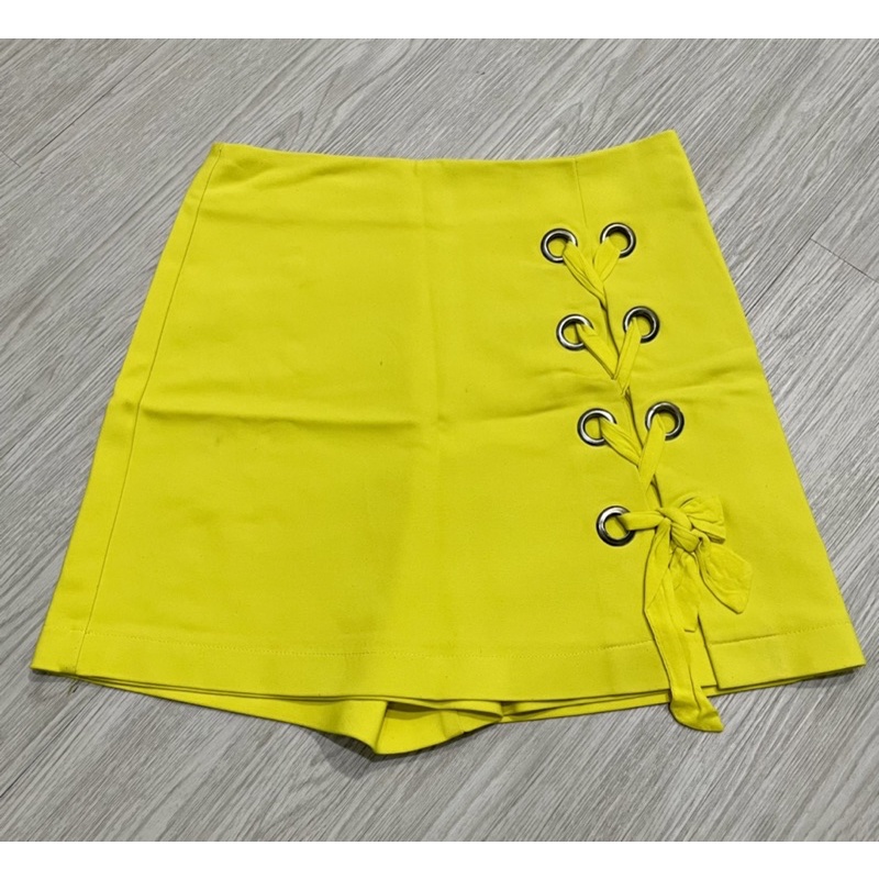 Stradivarius Celana pendek rok