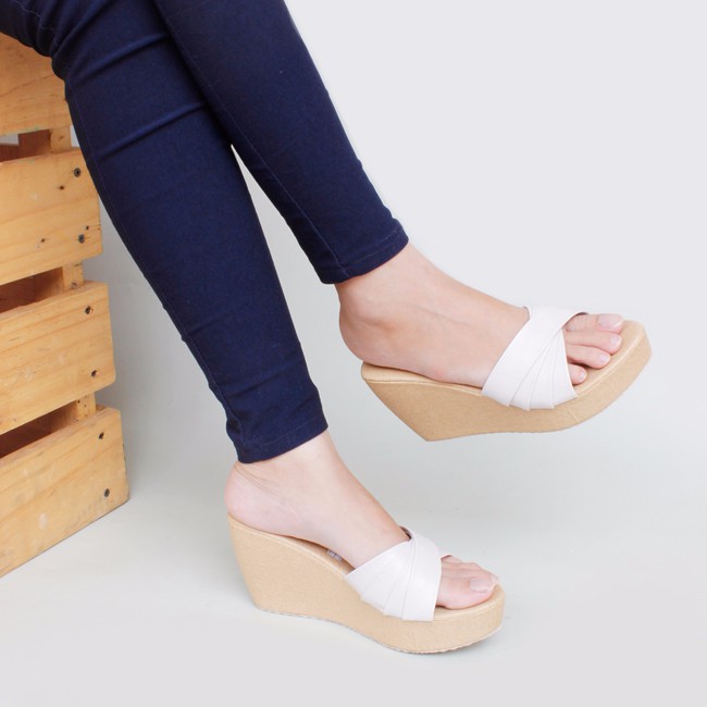 WEDGES CROSS BROKEN WHITE - KODE MS02