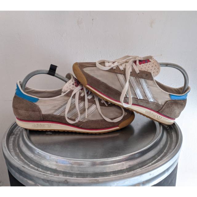 Sepatu Second adidas SL 71