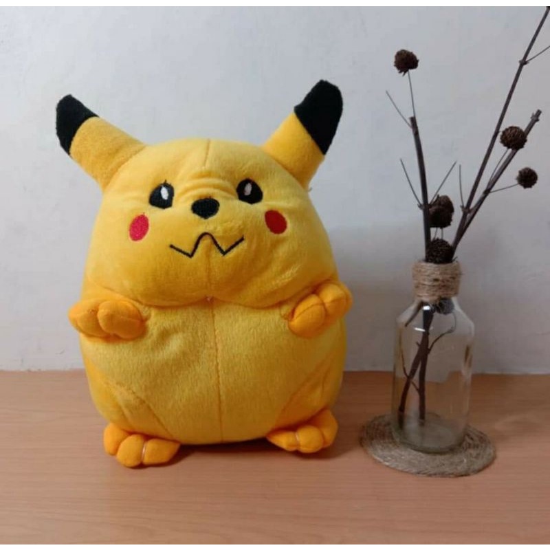 Boneka pokemon/pikachu uk S