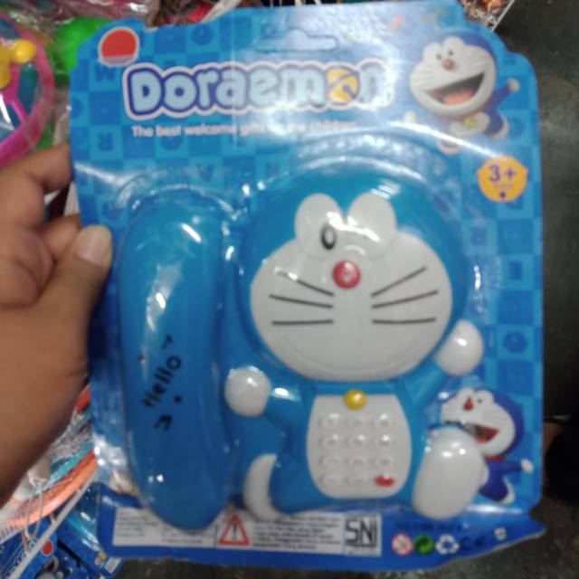 mainan telepon doraemon lucu