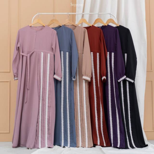 Caryn Dress