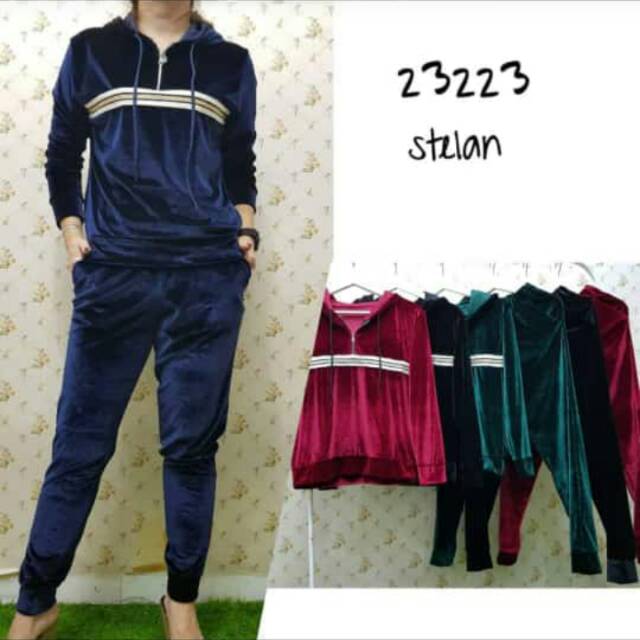 Setelan bludru